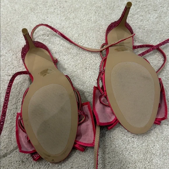 Steve Madden Fuchsia Bow Heels - Picture 3 of 3